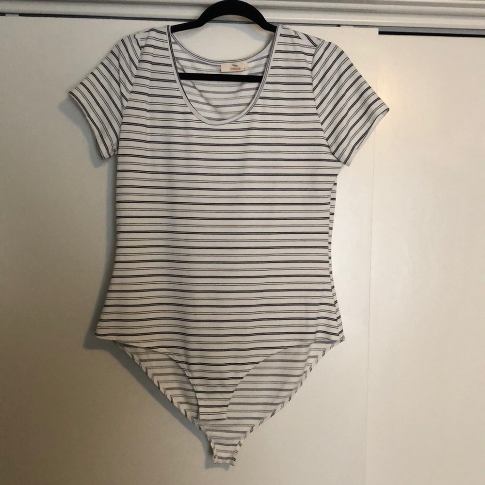 Striped shirt sleeve bodysuit